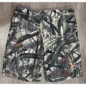 Under Armour Mossy Oak Camo HeatGear Fishing Hunting Shorts Mens 34 Loose Fit